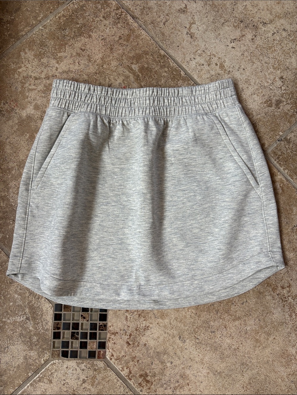 Abercrombie YPB Women's Light Gray Athletic Skirt